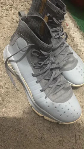 Under Armour Curry 4