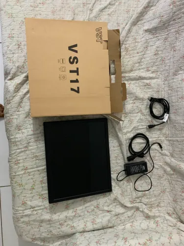 Monitor Vst 17 polegadas 