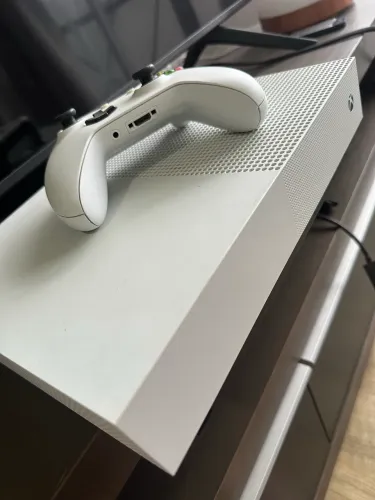 Xbox one s 1tb