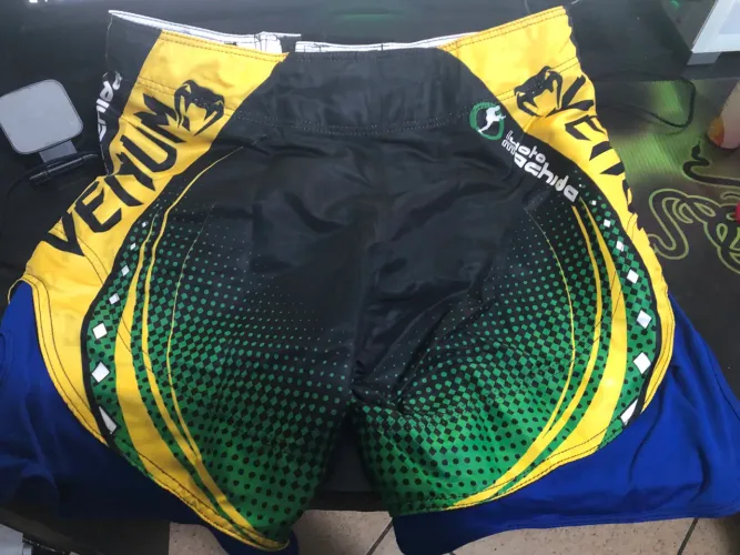 Shorts  Bermuda Muay Thai Boxe  Venum Lyoto Machida Edição Limitada UFC 157 Tamanho 48