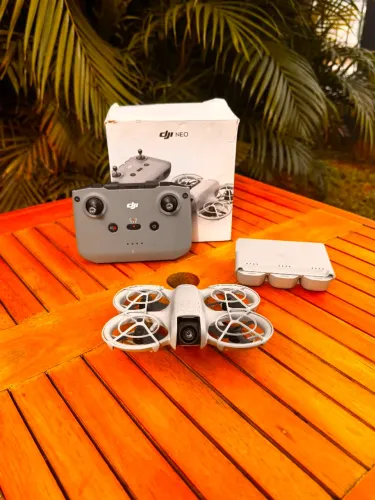 Drone DJi Neon