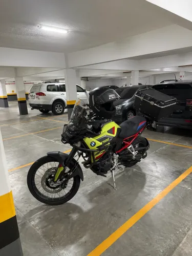Moto BMW F900 GS TROPHY NOVÍSSIMA.