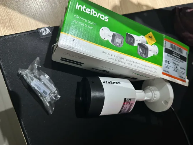Vendo Câmera Intelbras VHL 1220 B G8 HDCVI