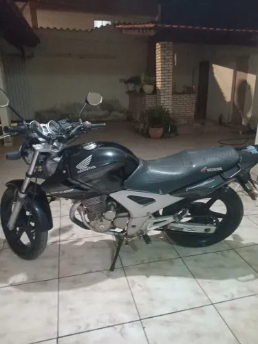 Vendo moto zeradinha