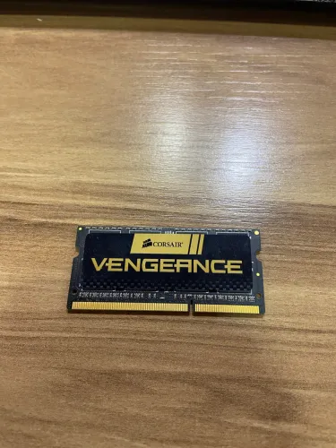 Memória ram 8gb ddr3 Corsair Vengeance