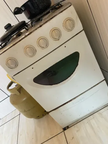 Vendo Fogão 4 bocas 