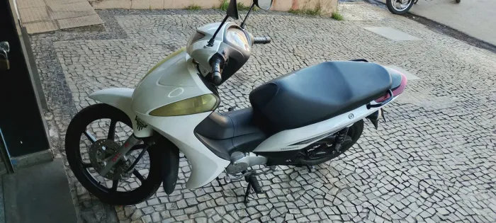 Honda biz 2014 valor 10.900,00
