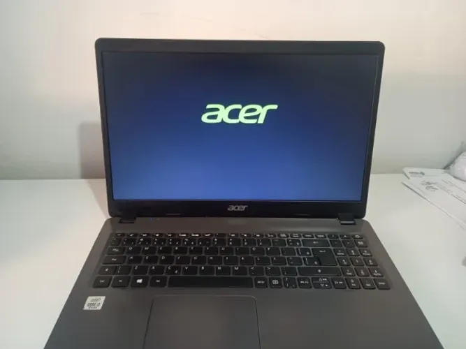 Acer Aspire 3  I3 de 10 Ger,