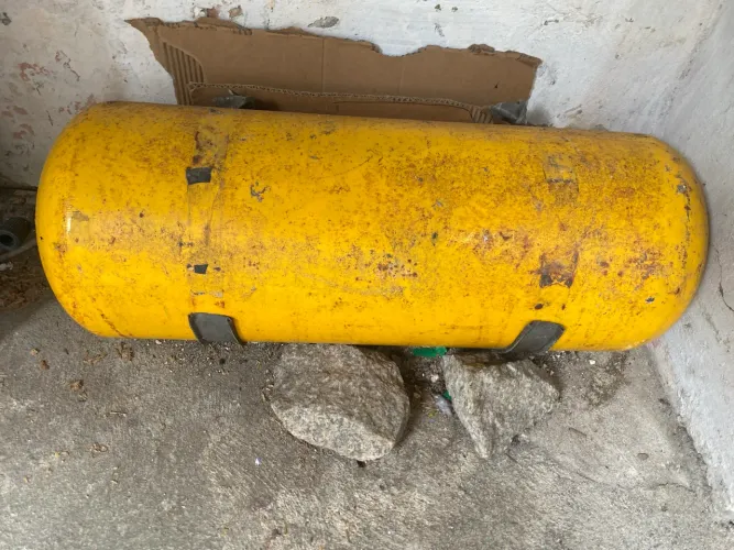 Vendo acessório pra automóveis usado valor 250