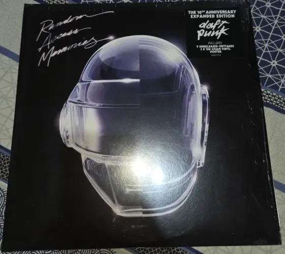 LP VINIL TRIPLO DAFT PUNK RANDON ACESS MEMORIES EDIÇÃO DE 10 ANOS USADO