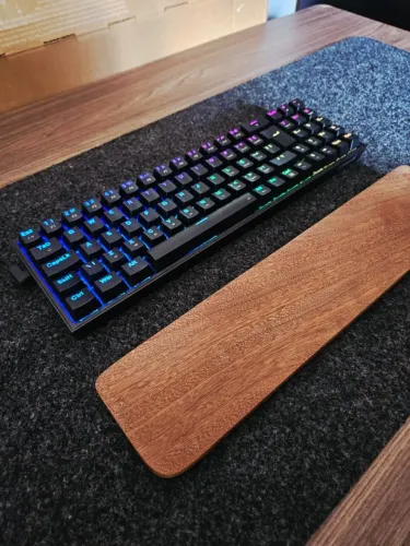 Teclado Mecânico Redragon + Apoio de Pulso e Mousepad