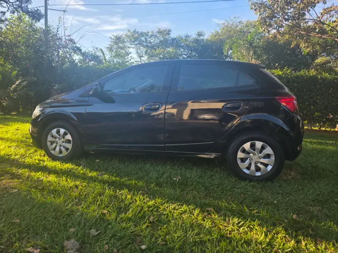 Chevrolet Onix JOY Hatch 1.0 8V Flex Mec. 4P 2019