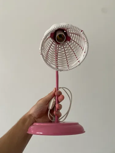 Abajur Quarto Rosa