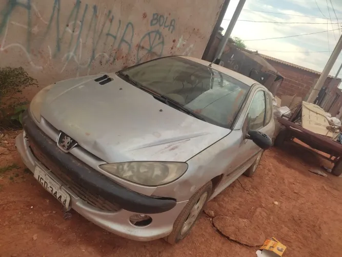 Peugeot 206 Soleil/quiksilver 1.0 16V 3P 2003