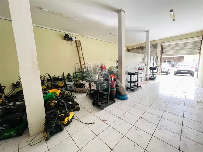 Salão à venda com 2 quartos em Jardim Simus, Sorocaba - SP