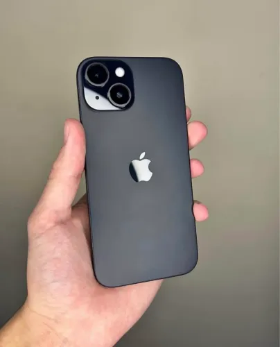 iPhone 15 ainda na garantia Apple