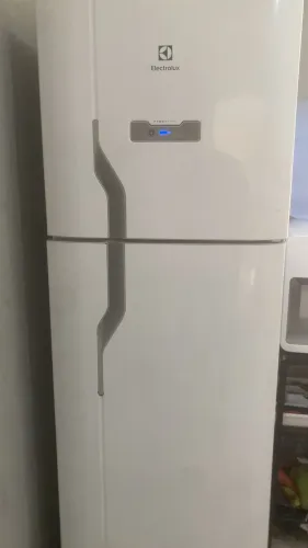 Geladeira a venda