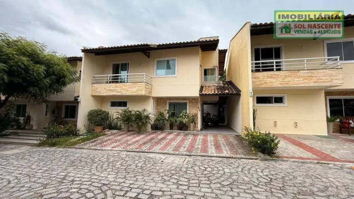 Casa com 3 dormitórios para alugar, 151 m² por R$ 8.005/mês - Lagoa Redonda - Fortaleza/CE