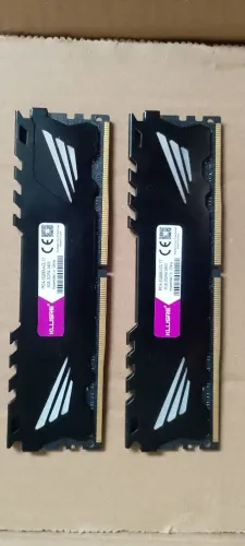 Memória ram de 8gb duas por 350