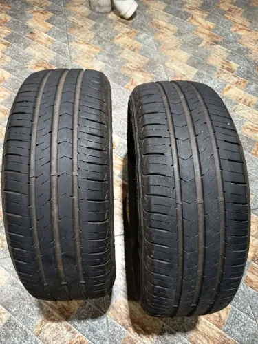 Pneus 195/60 R15