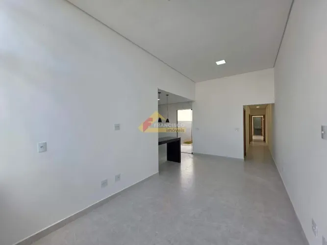 Casa à venda, 3 quartos, 1 suíte, 2 vagas, São Roque - Divinópolis/MG
