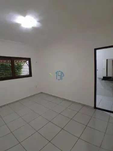 CASA À VENDA EM NOVA PARNAMIRIM | 4 QUARTOS | 2 SUÍTES | R$ 418 MIL