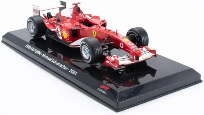 Miniatura F1 1/24 Ferrari F2004 2004 - Michael Schumacher - Nova / Lacrada