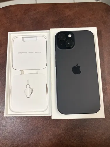 IPHONE 15 128 gb