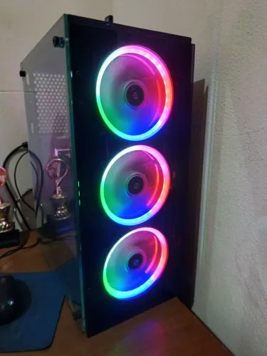 Vendo CPU GAMER pra iniciantes.