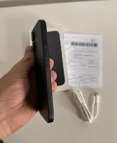 IPHONE 16 128GB IMPECÁVEL