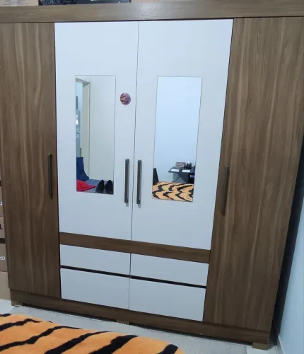 Guarda Roupa de Casal