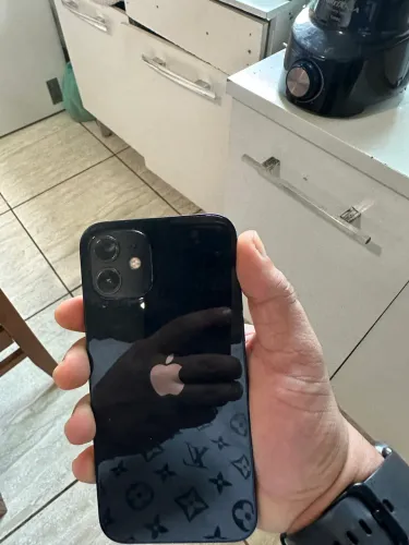iPhone 12