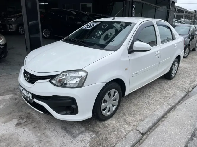 Toyota Etios X Sedan 1.5 Flex 16V 4P Aut. 2018