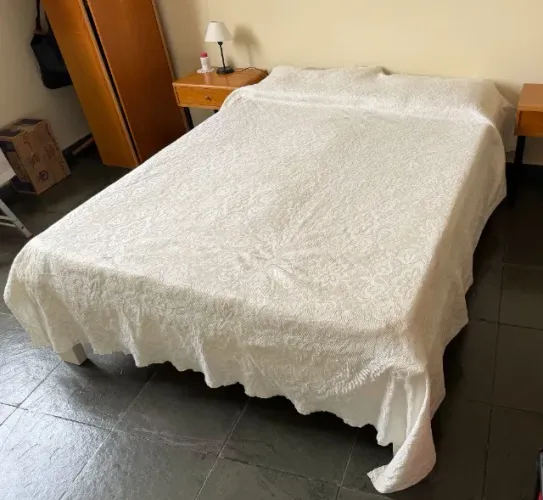 Cama Casal com Colchão 140x200 - Vila Velha/ES