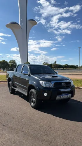 Toyota Hilux CD SRV D4-d 4X4 3.0 TDI Diesel AUT 2009