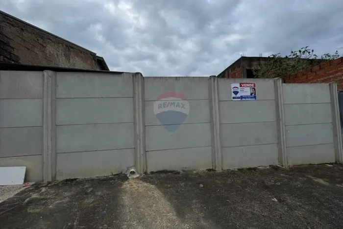 Invista em localização. Construa possibilidades. Realize no São Pedro