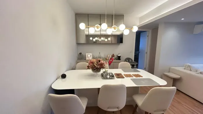 Apartamento reformado para aluguel nos Aflitos 80 m², 2 quartos e 1 vaga