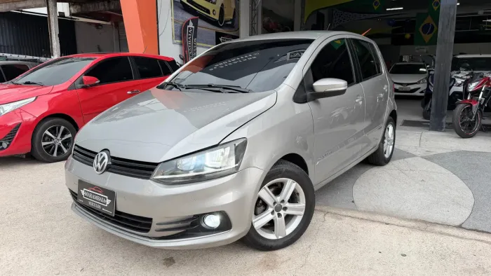 Volkswagen Fox Comfortline 1.6 Flex 8V 5P 2015