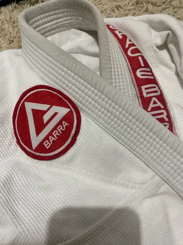 Kimono Gracie Barra infantil 