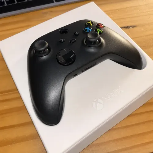 Controle Xbox Series X|S Carbon Black Sem Fio Bluetooth