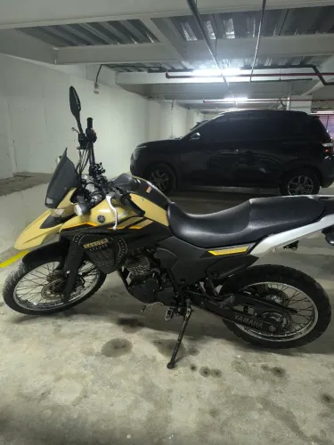 XTZ Lander 250 Bege (Extra)