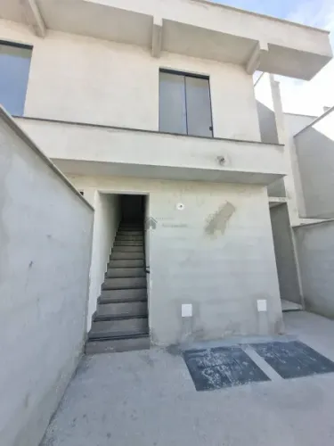 EXCELENTE CASA GEMINADA 03 QUARTOS NO ELDORADO EM IBIRITE