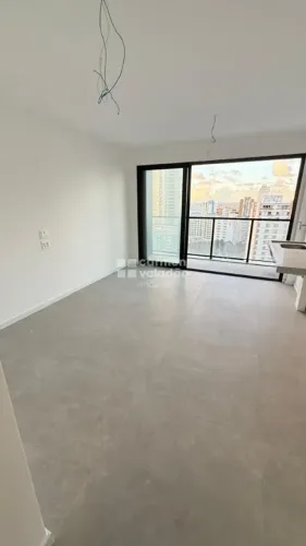 Apartamento 1/4 à venda no Corredor da Vitória