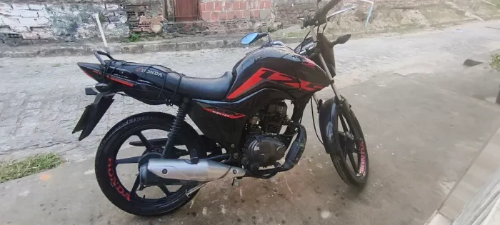 Fan 125 toda em dia