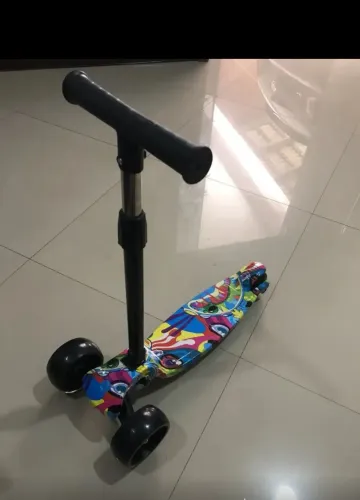 Patinete Scooter Dobrável Com Led Freio