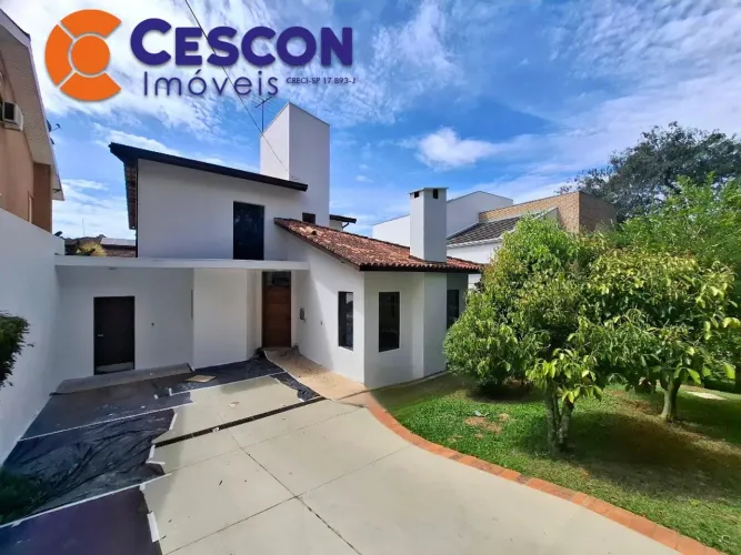 Imperdível: Casa em Condomínio de Luxo na Aldeia da Serra, Barueri-SP - 3 Quartos, 1 Suíte