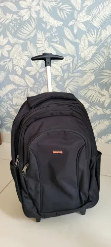 Mochila Preta Executiva Sestini com carrinho