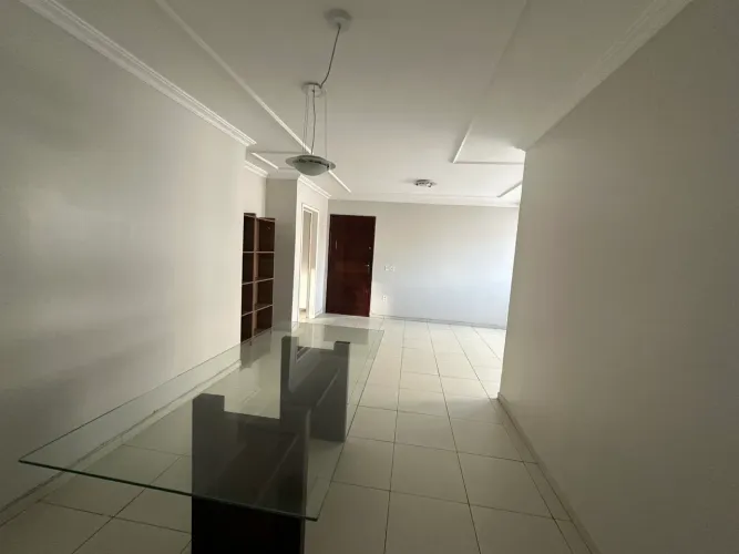 Alugo Apartamento a 300m da orla!