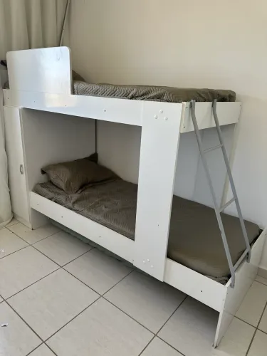 CAMA BELICHE COM ARMÁRIO BAÚ INTEGRADO