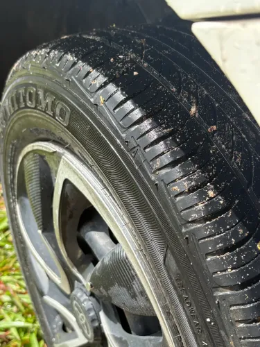 Jogo de Rodas aro 14 + pneus 175/65 R14